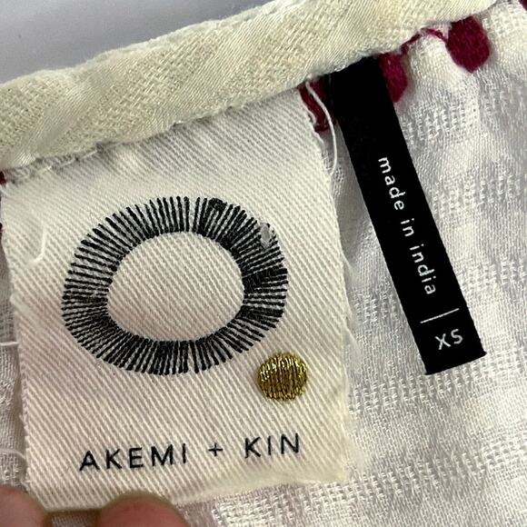 Anthropologie Akemi + Kin Boho Eyelet Knit Sleeveless Top/XS - Picture 6 of 8